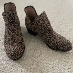 Lucky Brand Baley Ankle Booties size 9.5